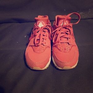 Burgundy Nike huaraches